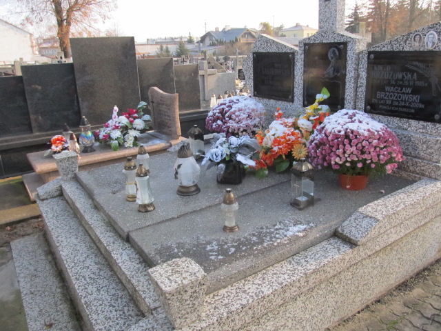 Grób Leokadia Sasinowska